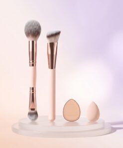 Lot de 4 pinceaux de maquillage à double extrémité et pinceau plat anti-cernes avec mini houppette à poudre en forme de goutte d'eau et éponge pour fond de teint crème liquide (beige)