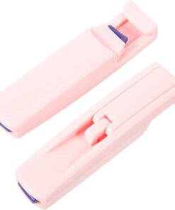ULTECHNOVO 2 Pièces Recourbe-cils Mini Forme Voiture en Plastique Rose, Recourbement Sécurisé et Portable, Accessoire Maquillage pour Cils Partiels