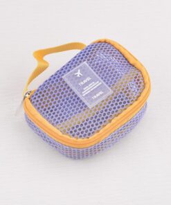Trousse de maquillage de voyage en maille violette avec poignée jaune respirante et transparente à fermeture éclair - Pochette de rangement portable pour cosmétiques, soins de la peau, outils de