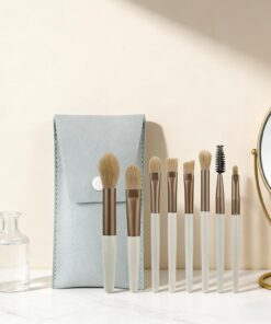 Lot de 8 pinceaux de maquillage avec sac de voyage, fond de teint, poudre, blush et fard à paupières, poils synthétiques doux pour maquillage du visage et des yeux, bleu ciel